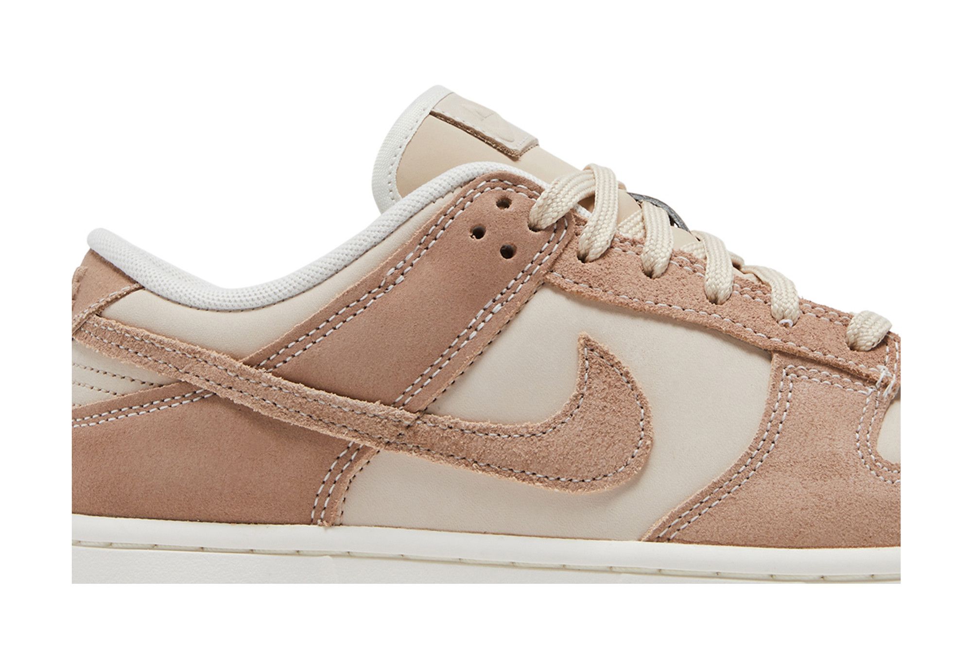 Buy Wmns Dunk Low SE 'Sandrift' - FD0873 126 | GOAT