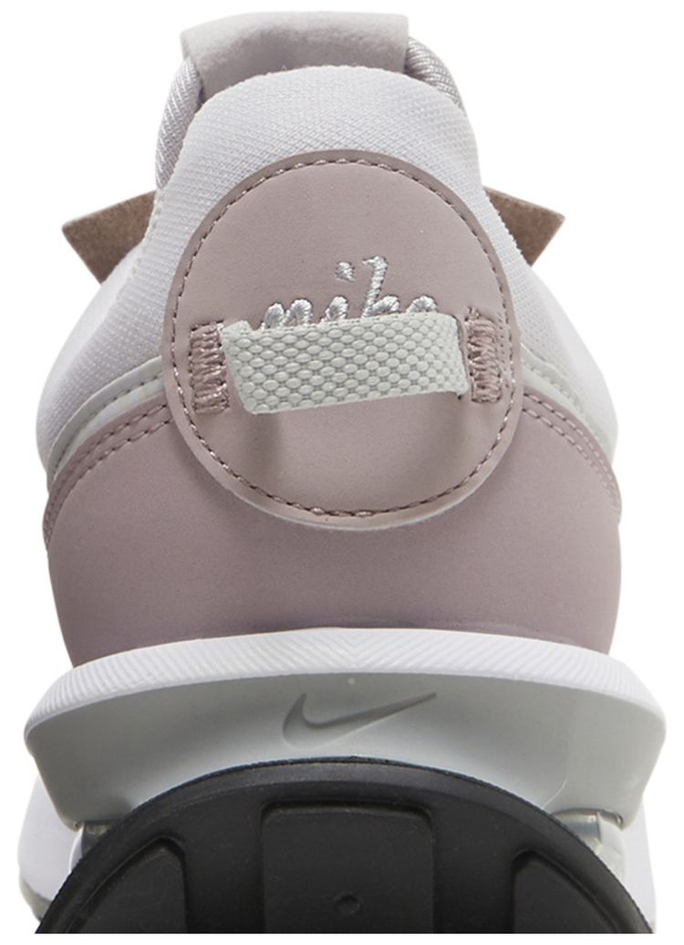 Nike Wmns Air Max Pre Day Camo Swoosh   Venice Plum Fog