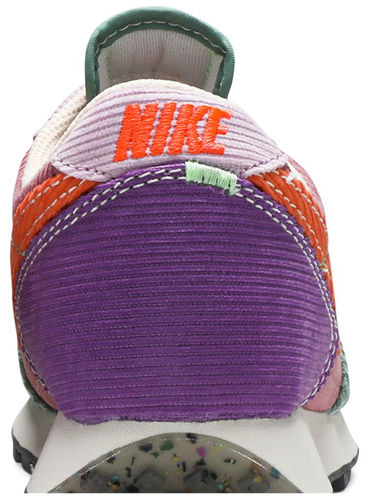 Nike Wmns Daybreak Corduroy   Desert Berry