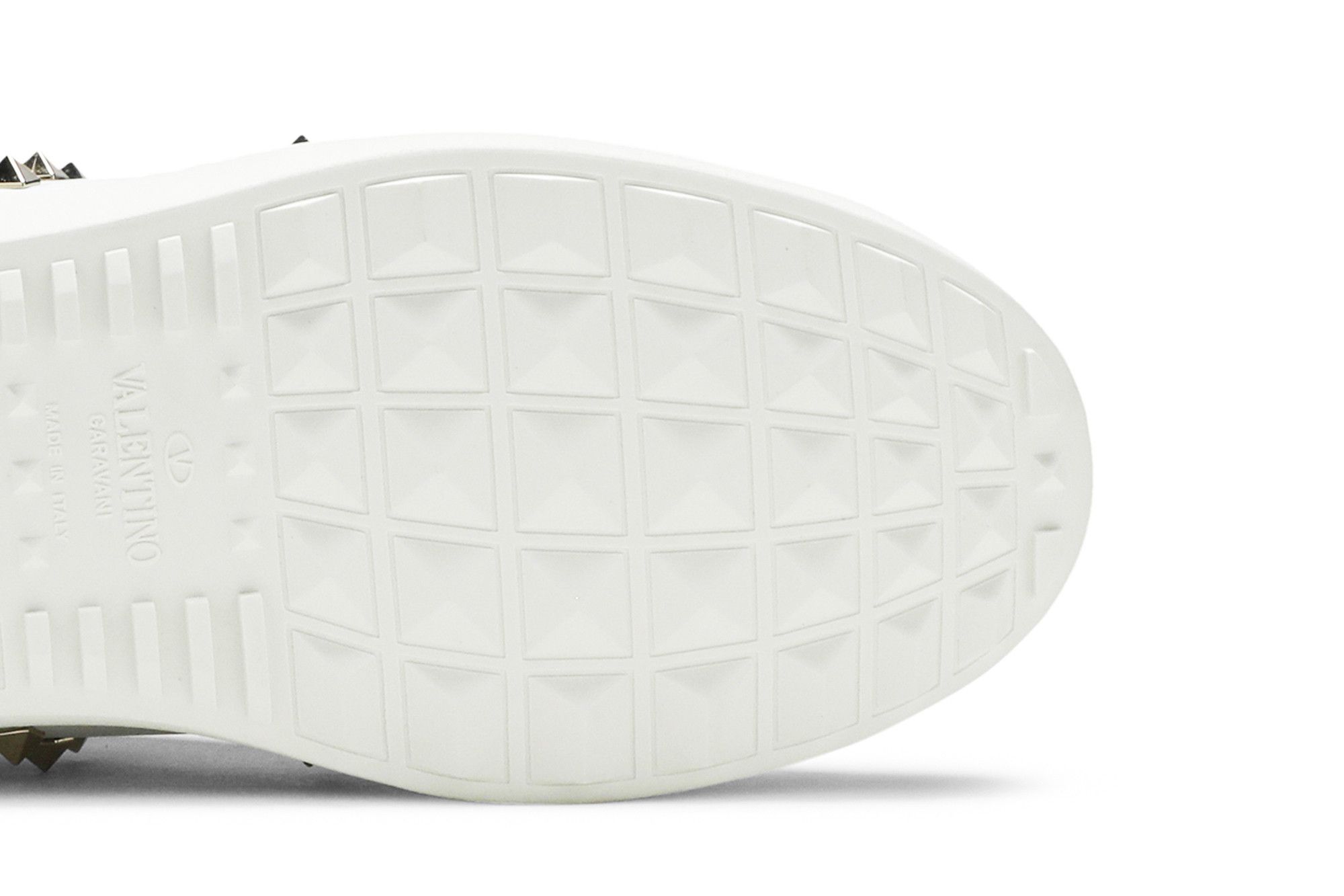Buy Valentino Rockstud 'Untitled - White' - TY2S0931BHS 0BO | GOAT