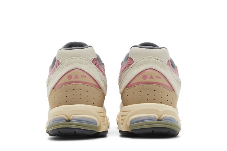 Buy New Balance 2002R 