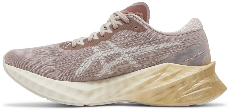 Asics Wmns Novablast 3 Fawn Mineral Beige