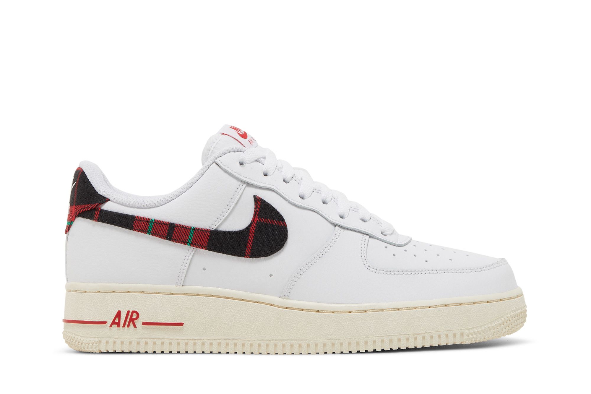 Nike air force 1 clearance lv8 red white black