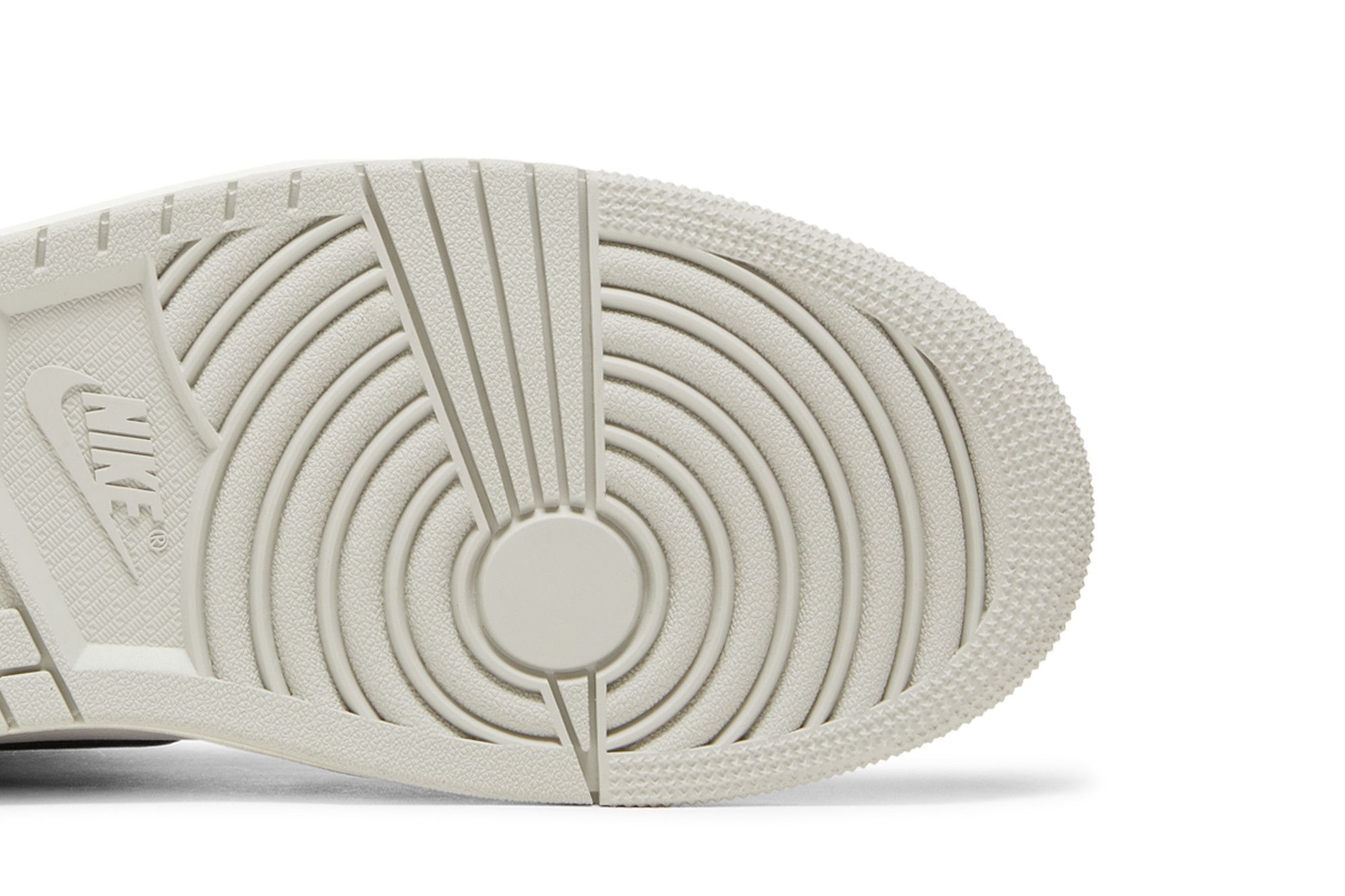Buy Air Jordan 1 Retro High OG 'White Cement' - DZ5485 052