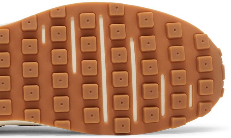 Nike Waffle One SE Night Maroon