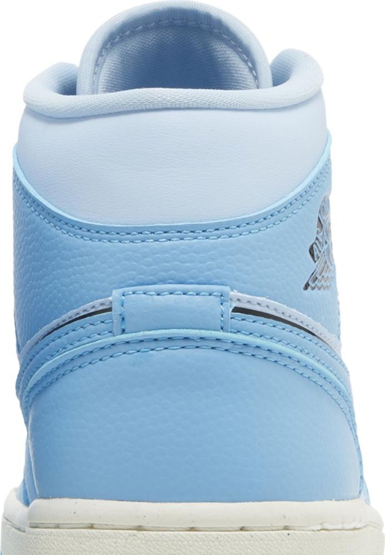 Wmns Air Jordan 1 Mid SE Ice Blue