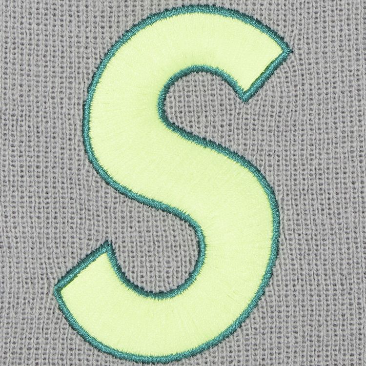 Supreme x New Era S Logo Beanie Grey