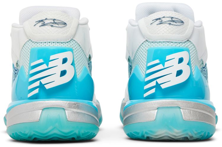 New Balance KAWHI Big Kid Christmas