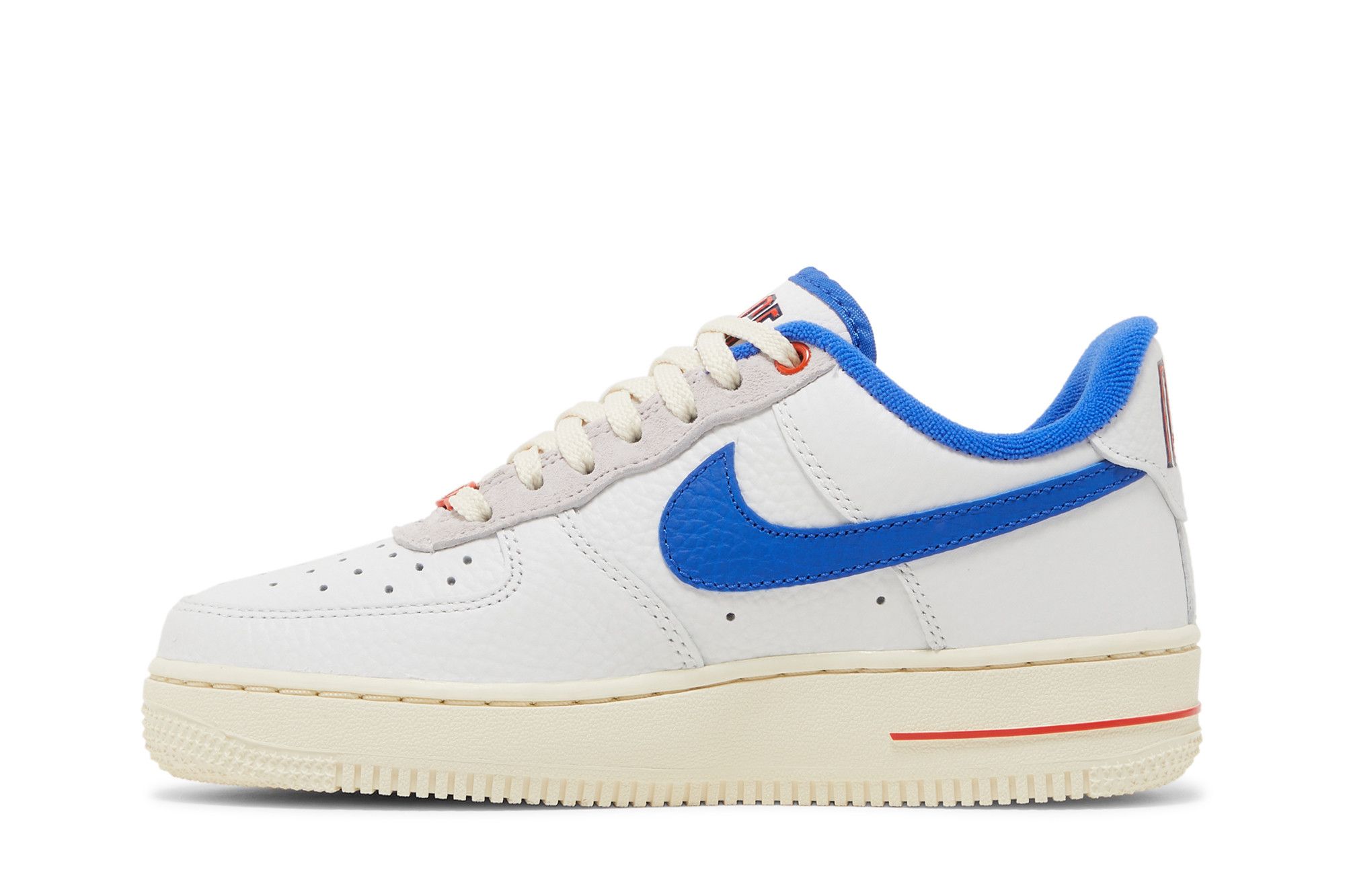Nike Women s Air Force 1 07 LX Summit White