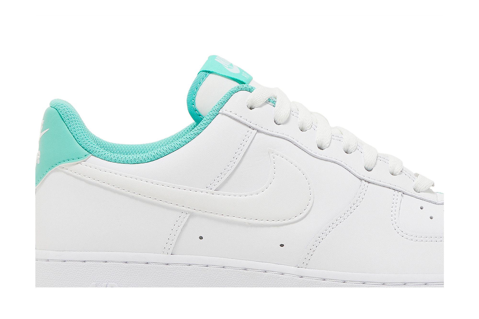 Buy Air Force 1 07 White Light Menta DH7561 107 GOAT