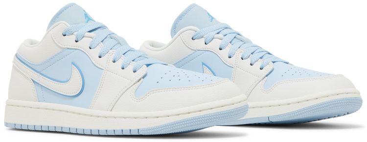 Wmns Air Jordan 1 Low SE Reverse Ice Blue