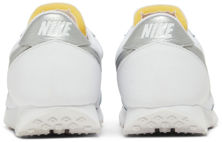 Nike Wmns Daybreak White Metallic Silver