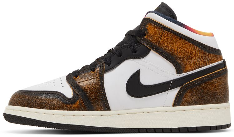 Air Jordan 1 Mid SE GS Wear Away   Taxi