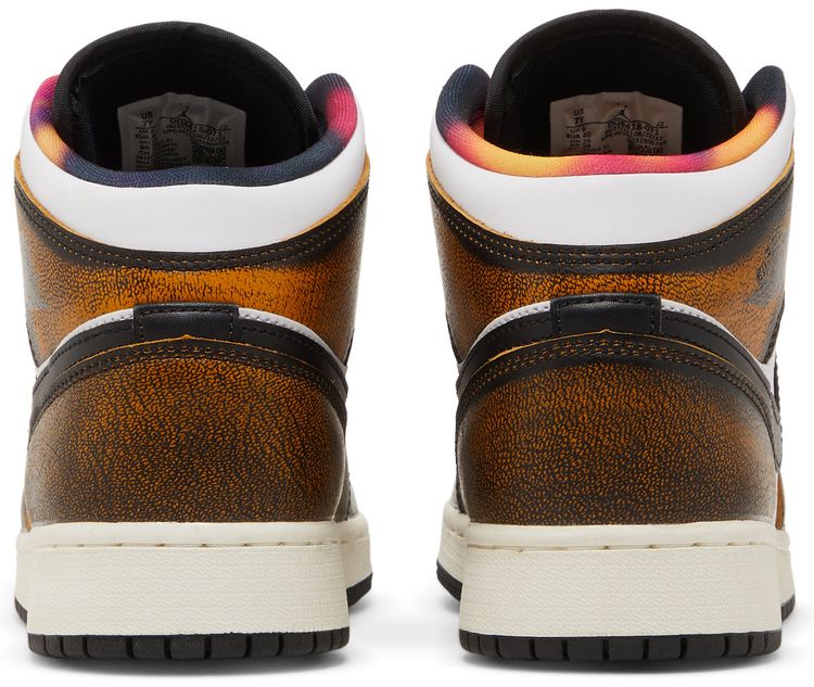 Air Jordan 1 Mid SE GS Wear Away   Taxi