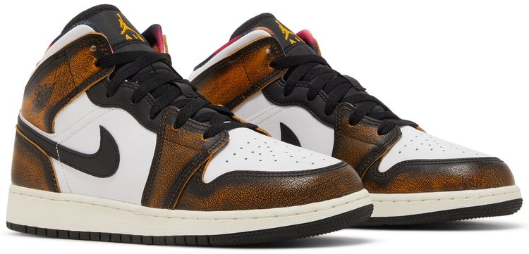 Air Jordan 1 Mid SE GS Wear Away   Taxi