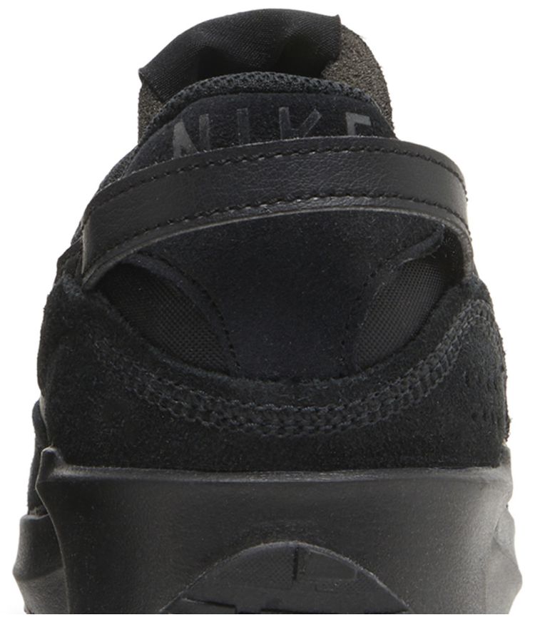 Nike Wmns Waffle Debut Triple Black
