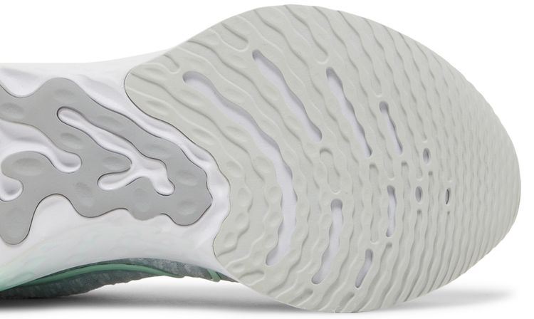 Nike Wmns React Infinity Run Flyknit 3 Pure Platinum Mint Foam