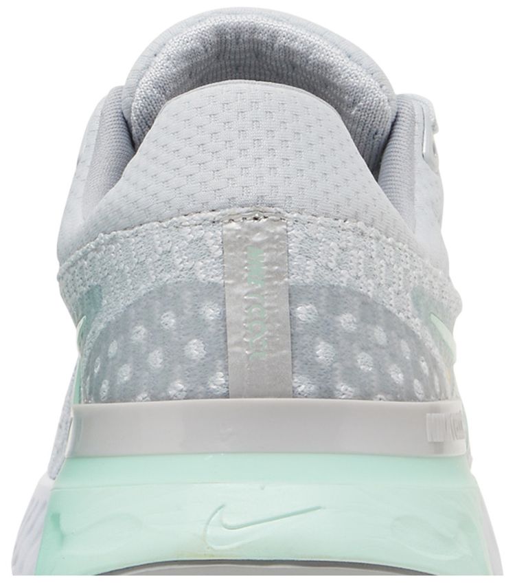 Nike Wmns React Infinity Run Flyknit 3 Pure Platinum Mint Foam