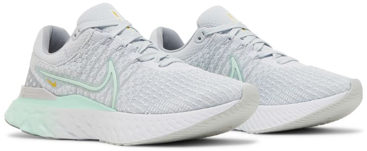 Nike Wmns React Infinity Run Flyknit 3 Pure Platinum Mint Foam