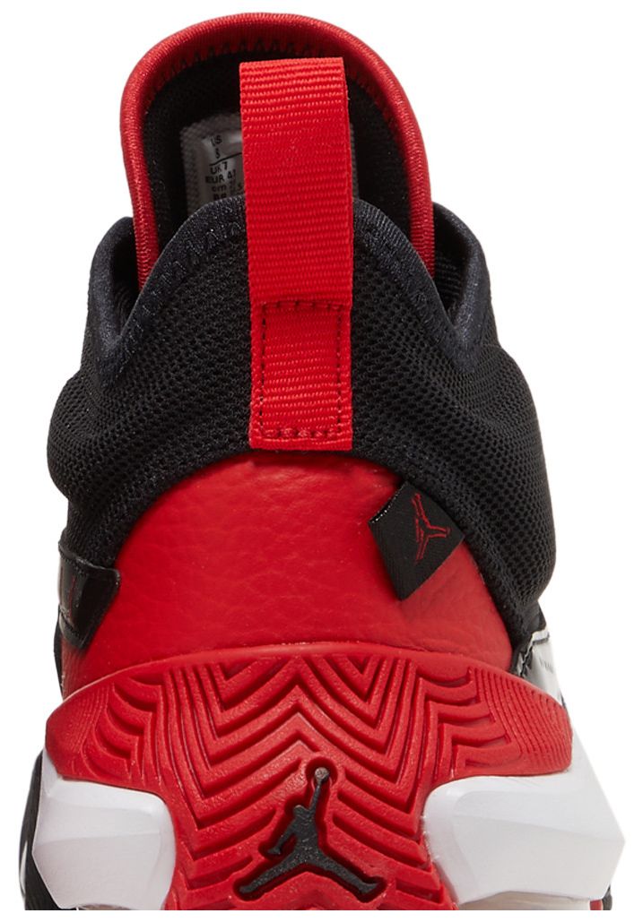 Air Jordan Stay Loyal 2 Bred