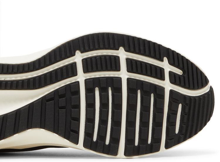 Nike Wmns Quest 4 Premium Black Metallic Copper Coin