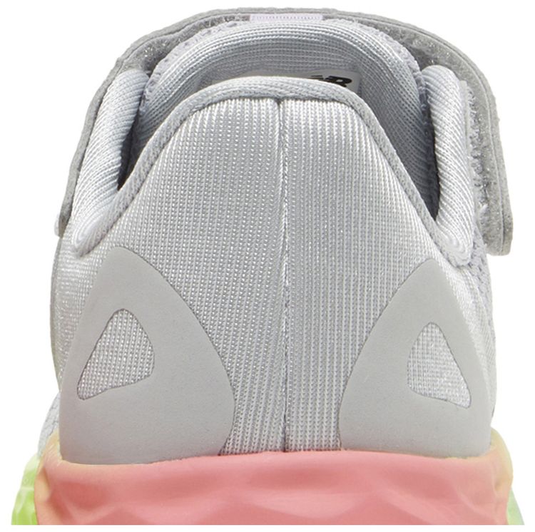 New Balance Fresh Foam Arishi v4 Bungee Lace Toddler Wide Light Aluminum Rainbow