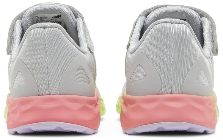 New Balance Fresh Foam Arishi v4 Bungee Lace Toddler Wide Light Aluminum Rainbow