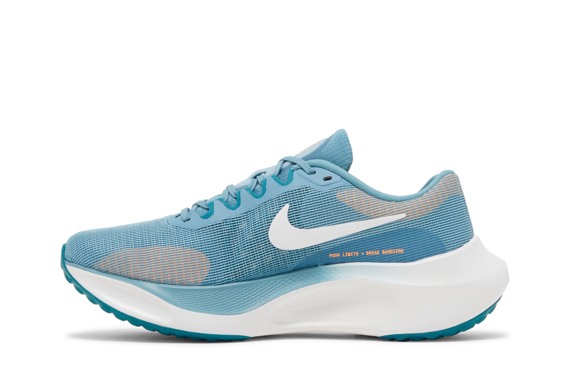 nike zm 750