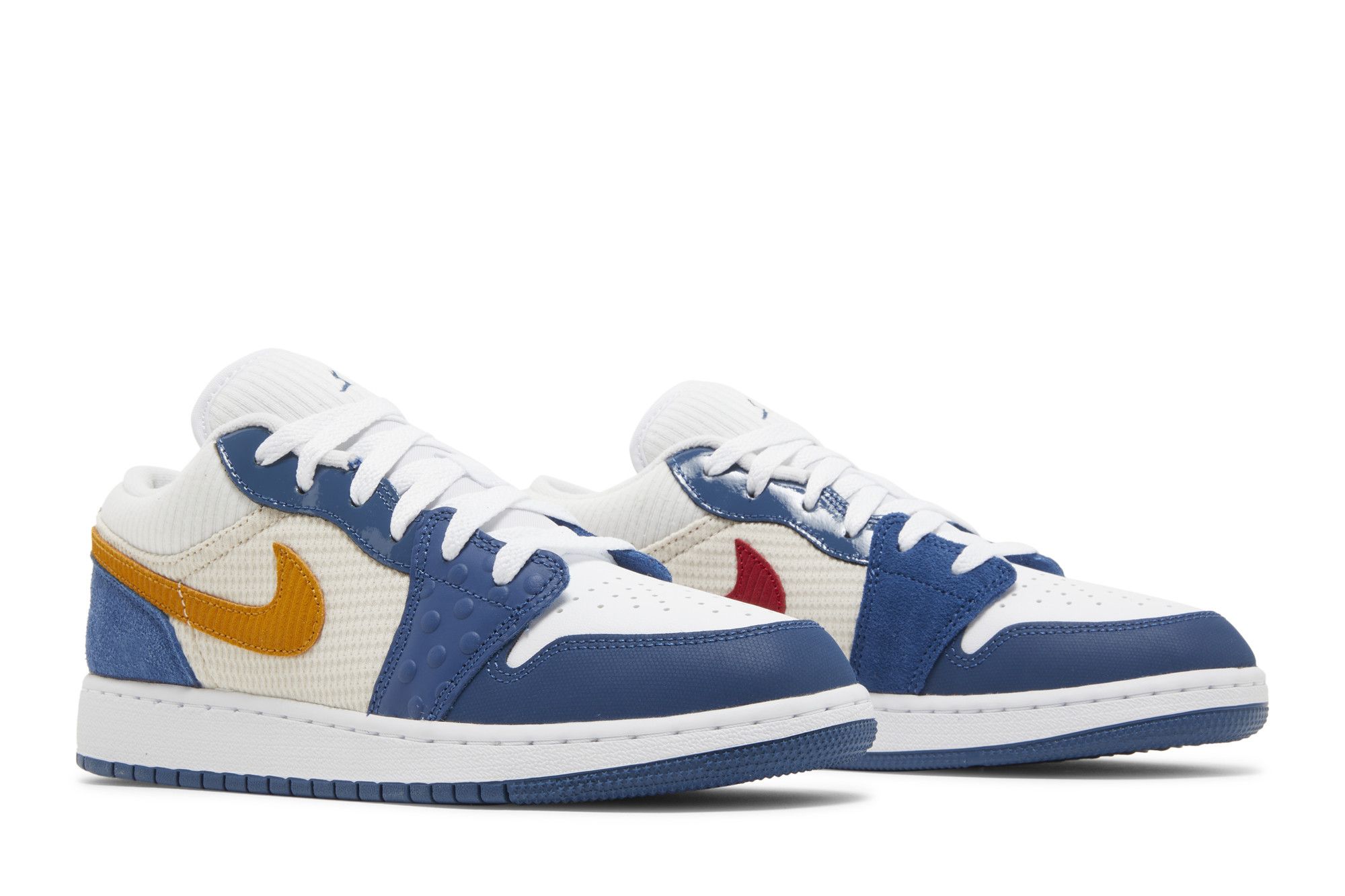 楽天市場】ナイキ エア ジョーダン 1 ロー SE NIKE J AIR JORDAN 1 LOW SE  フレンチブルー/ホワイト/ジムレッド/チャツネ DR6960-400 : シューズナッツ