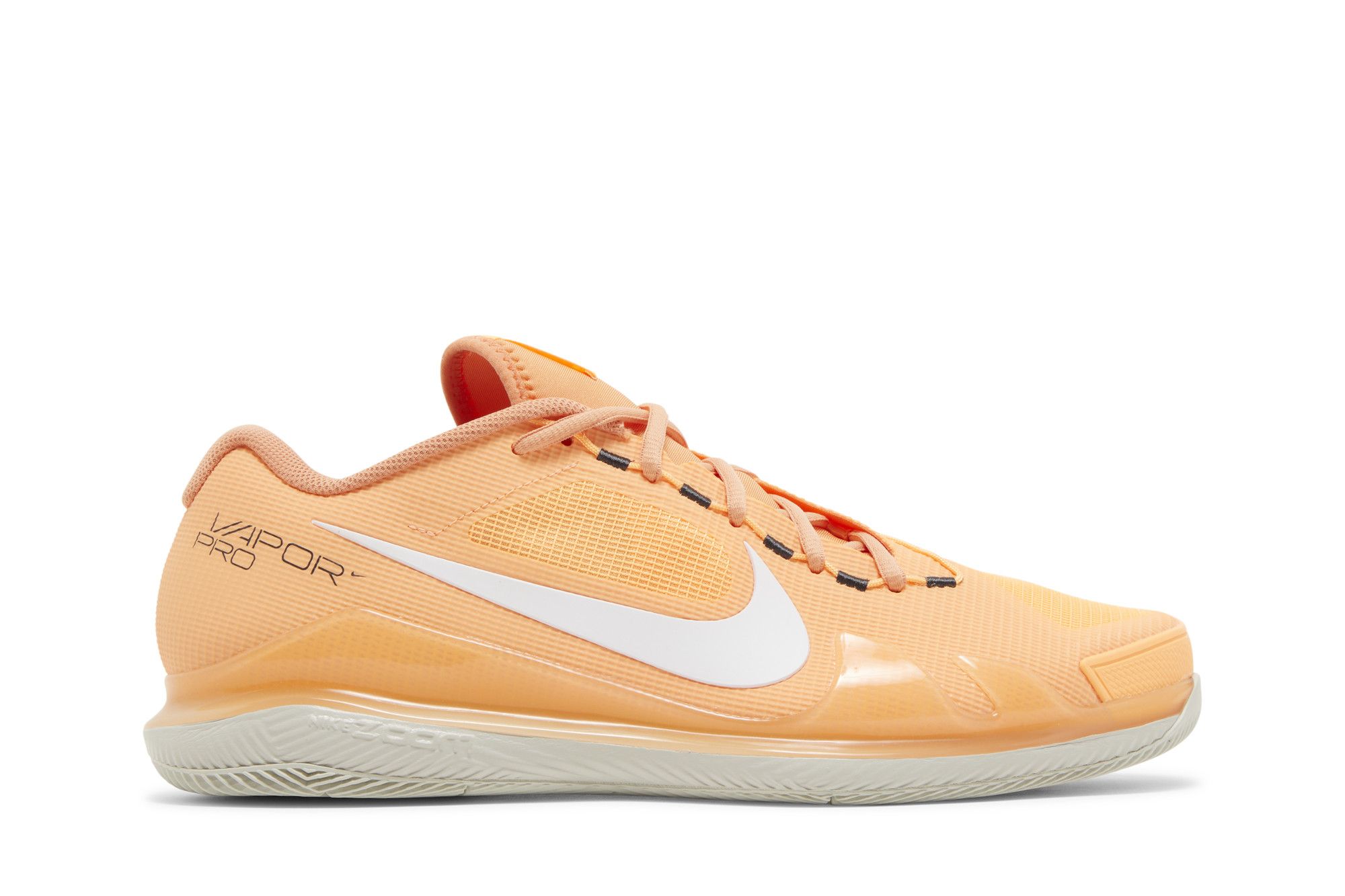 Size 10.5 NikeCourt Air Zoom Vapor Pro Peach Cream