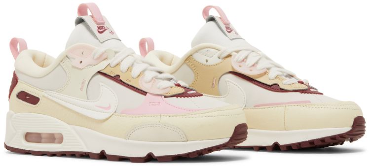 Nike Wmns Air Max 90 Futura Valentines Day