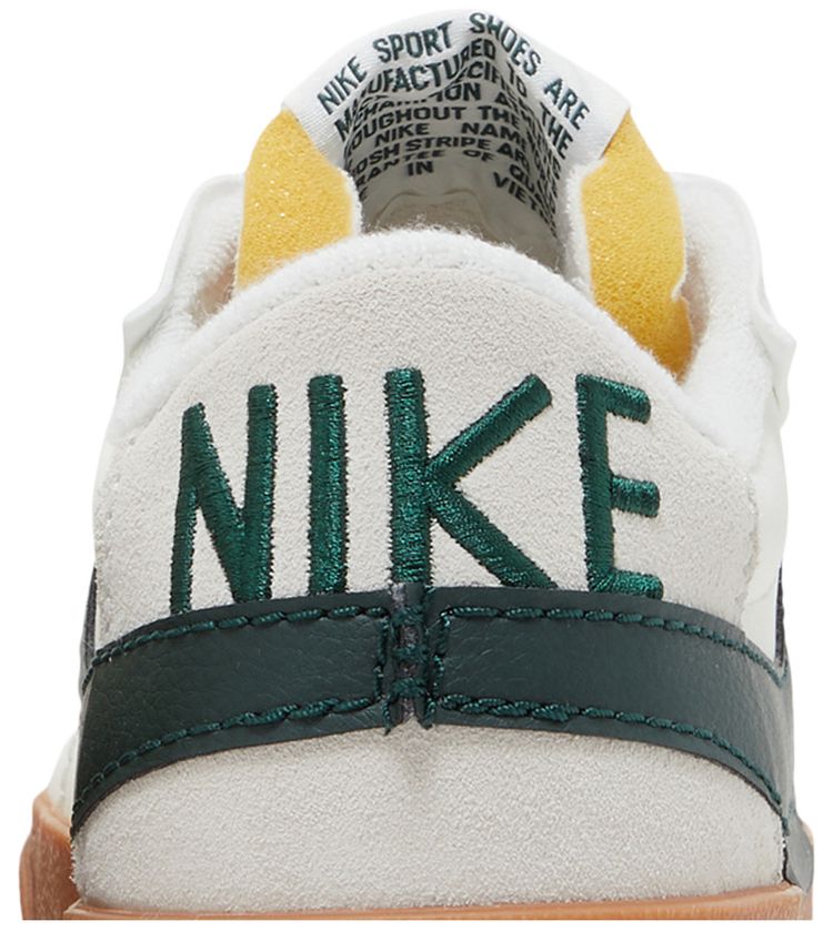 Nike Blazer Low 77 Jumbo Sail Pro Green Gum