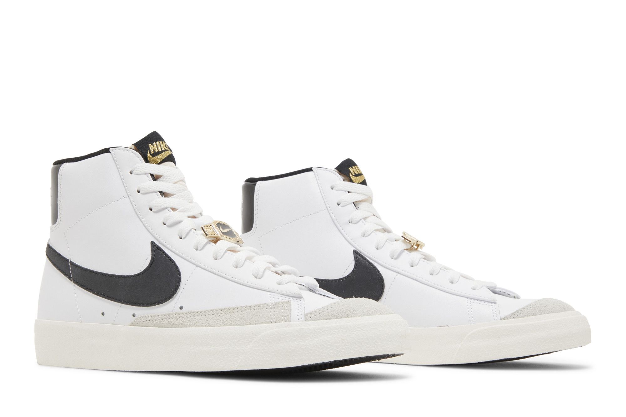 Buy Blazer Mid '77 EMB 'World Champ' - DQ8767 100 | GOAT
