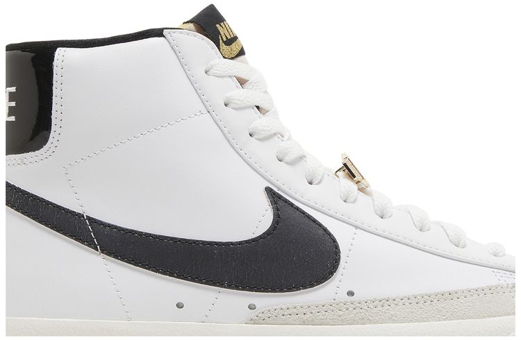 Nike Blazer Mid 77 EMB World Champ