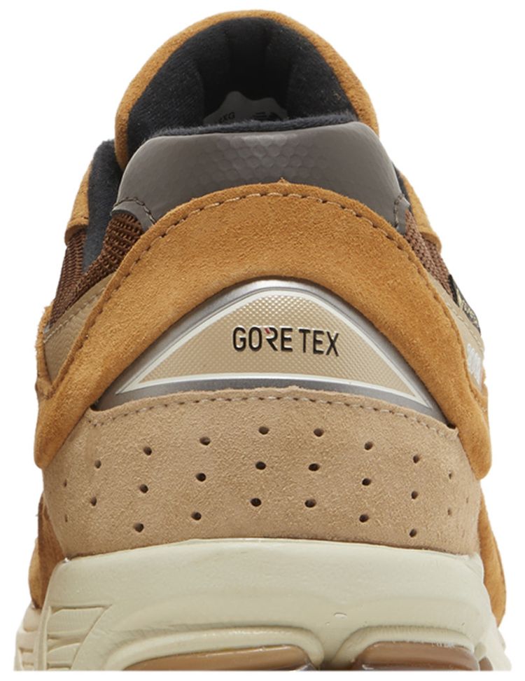 New Balance 2002R GORE TEX Tobacco