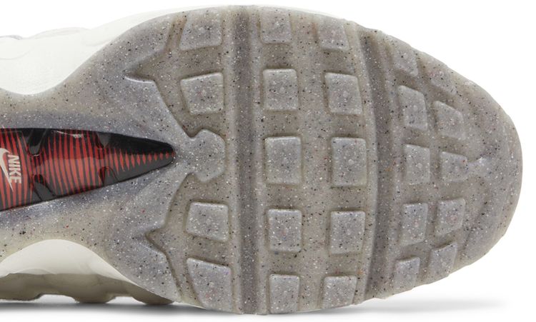 Nike Air Max 95 SE Double Swoosh   Light Bone Habanero Red