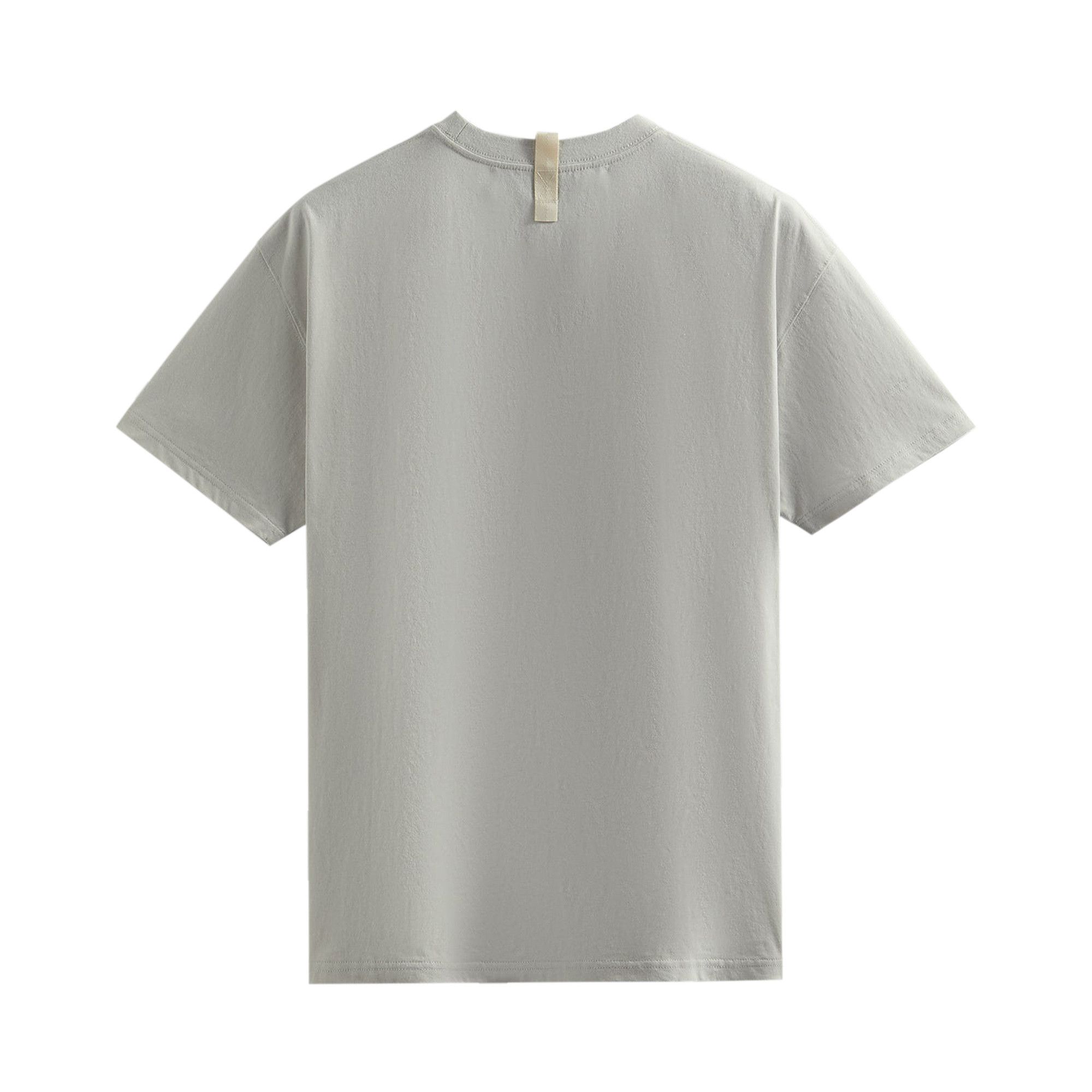 ☆ KITH x Advisory Board Crystals コラボTシャツ ☆ Kith x Advisory Board Crystals ABC Holographic Box Logo L/S