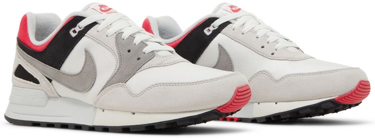 Nike Air Pegasus 89 Swan