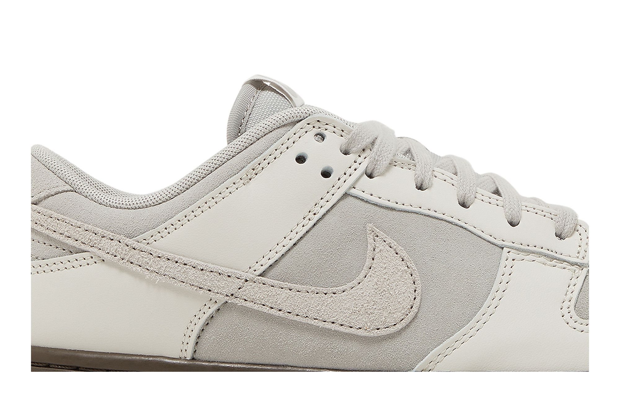 日本未入荷★海外限定★日本未入荷アイアンストーン FD9746-001 Nike Dunk Low “Ironstone” FD9746-001 | Nice Kicks