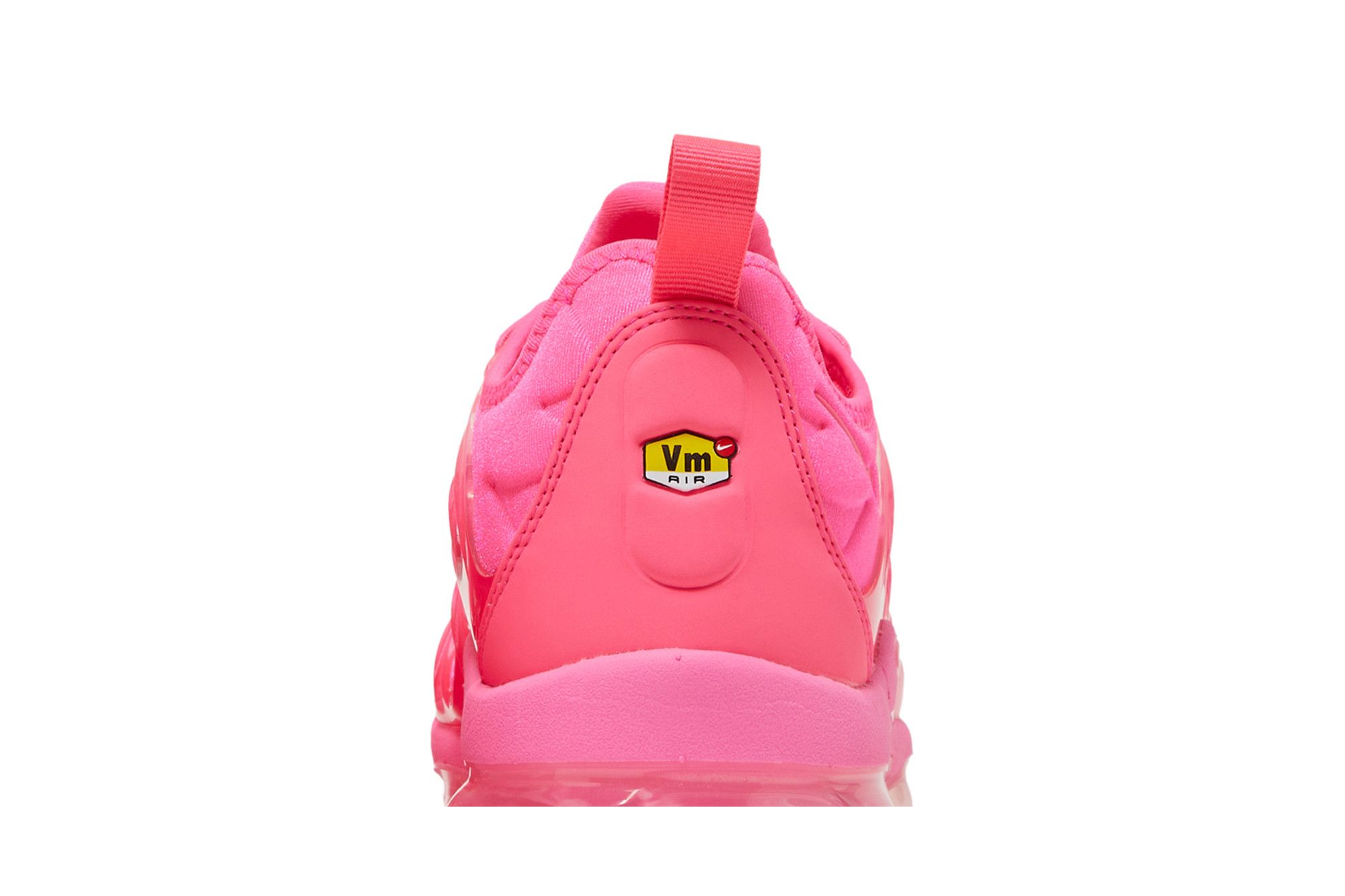 vapor max plus hot pink