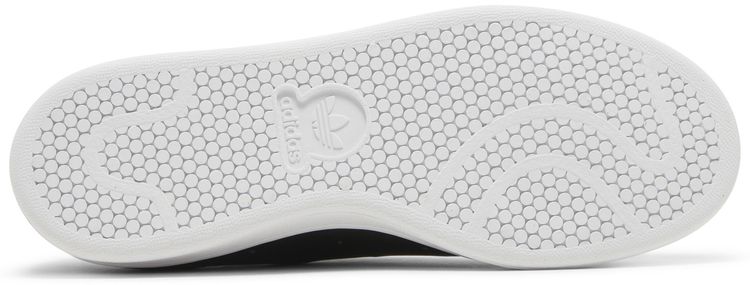 Disney x adidas Stan Smith Cruella