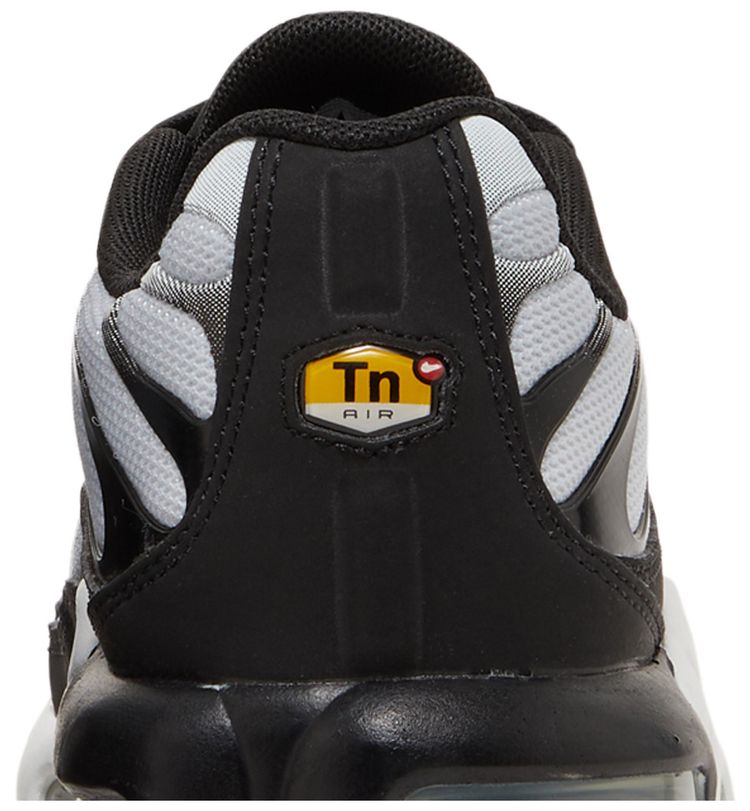 Nike Air Max Plus GS Black Metallic Silver