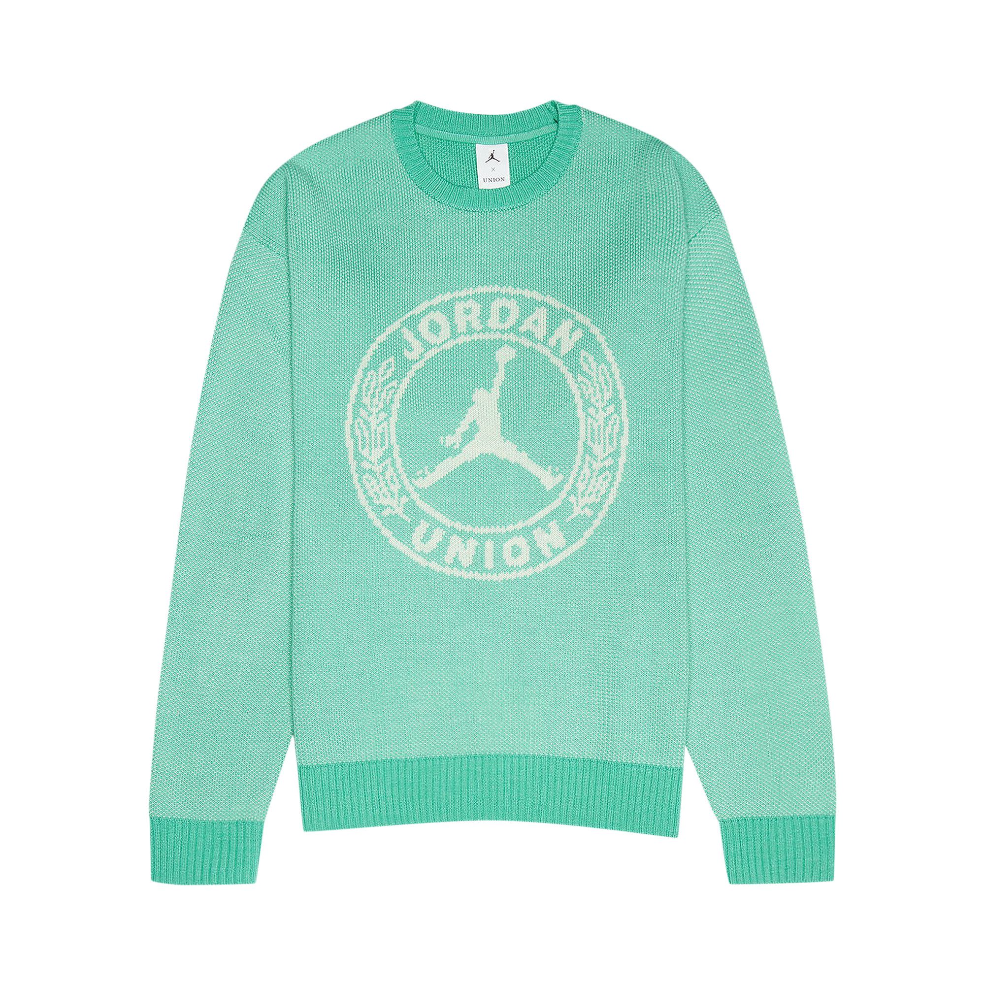 Kinetic green on sale nike shirt