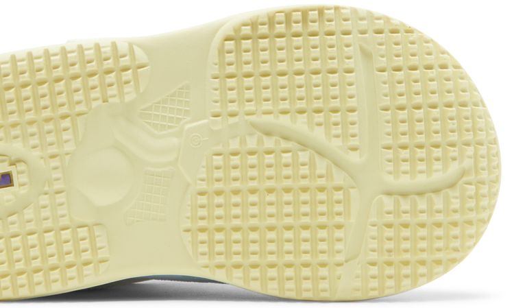 Nike LeBron 19 TD Easter