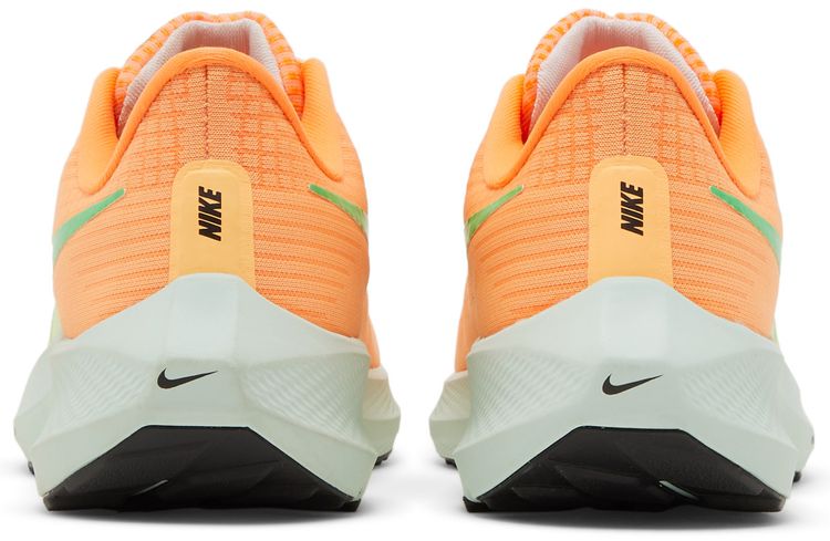 Nike Wmns Air Zoom Pegasus 39 Peach Cream Ghost Green
