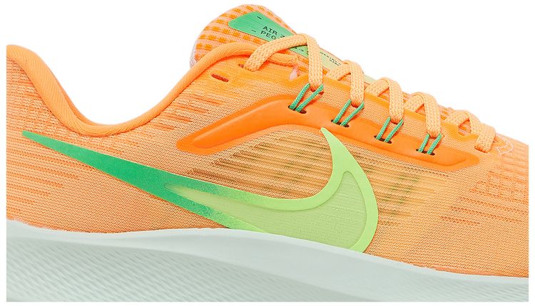 Nike Wmns Air Zoom Pegasus 39 Peach Cream Ghost Green