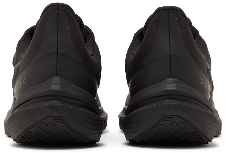 Nike Air Winflo 9 Shield Triple Black