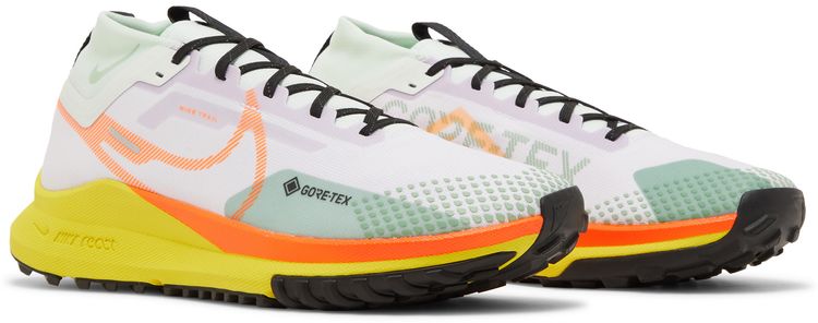 Nike React Pegasus Trail 4 GORE TEX Barely Grape Total Orange