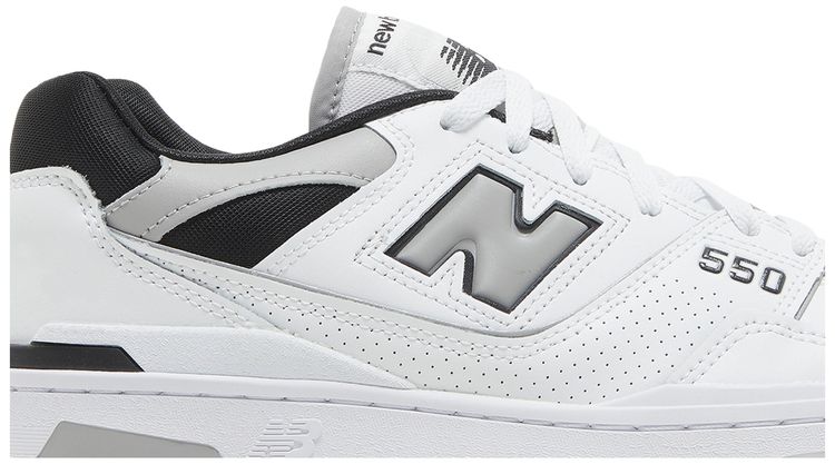 New Balance 550 Concrete Black