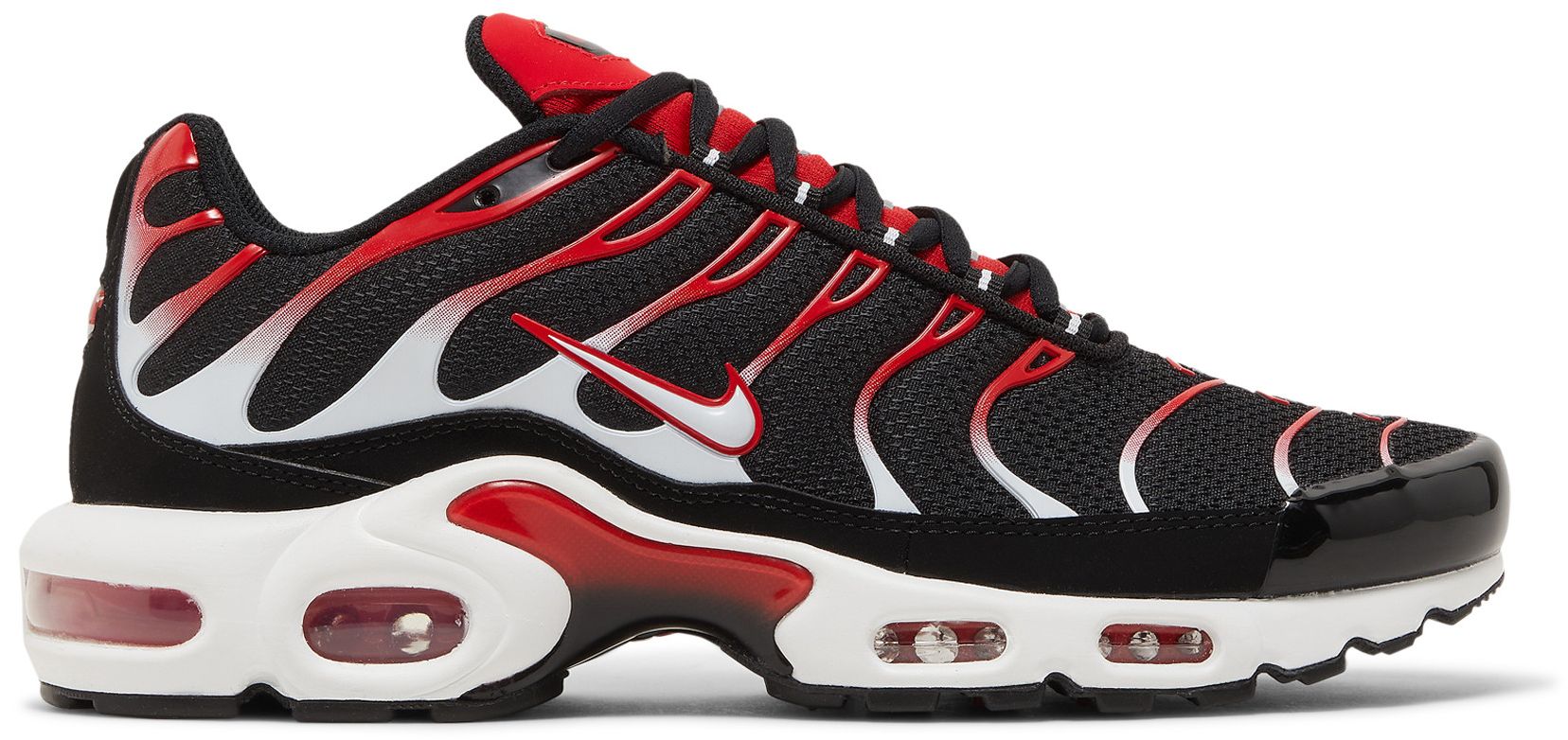 red black air max plus